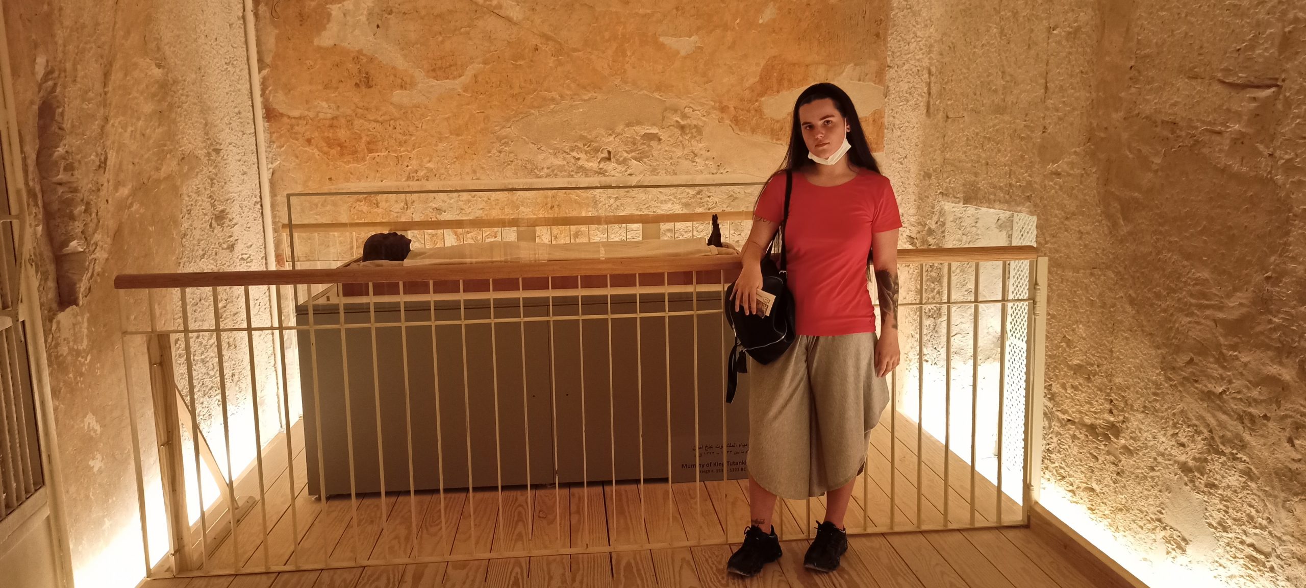 viajando sola a Egipto como mujer joven